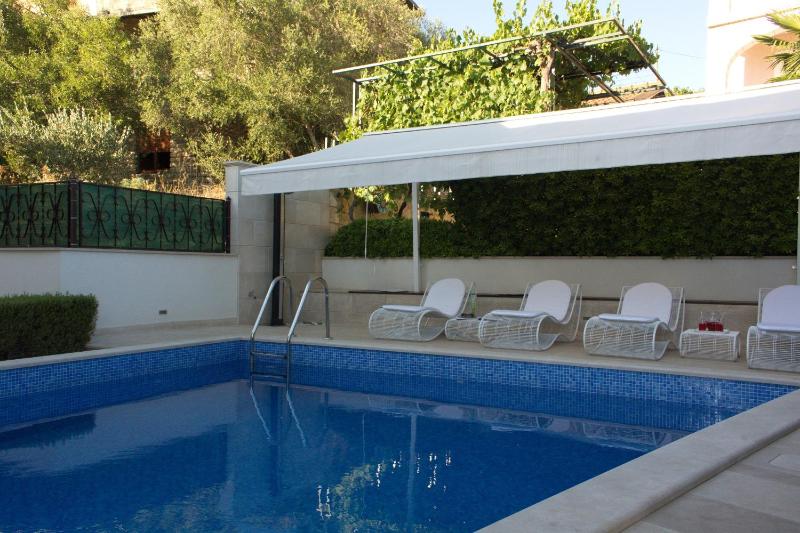 Seaside family friendly house with a swimming pool Trogir - 17358 - image 26