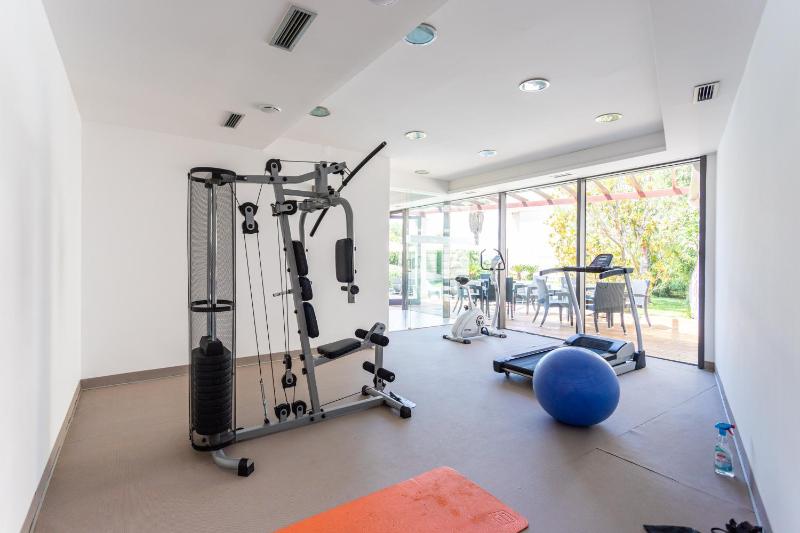 Family-friendly apartments with swimming pool Splitska Brac - 23224 - image 19