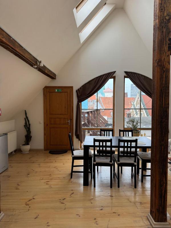 Allure Rooms & Coffee - image 6