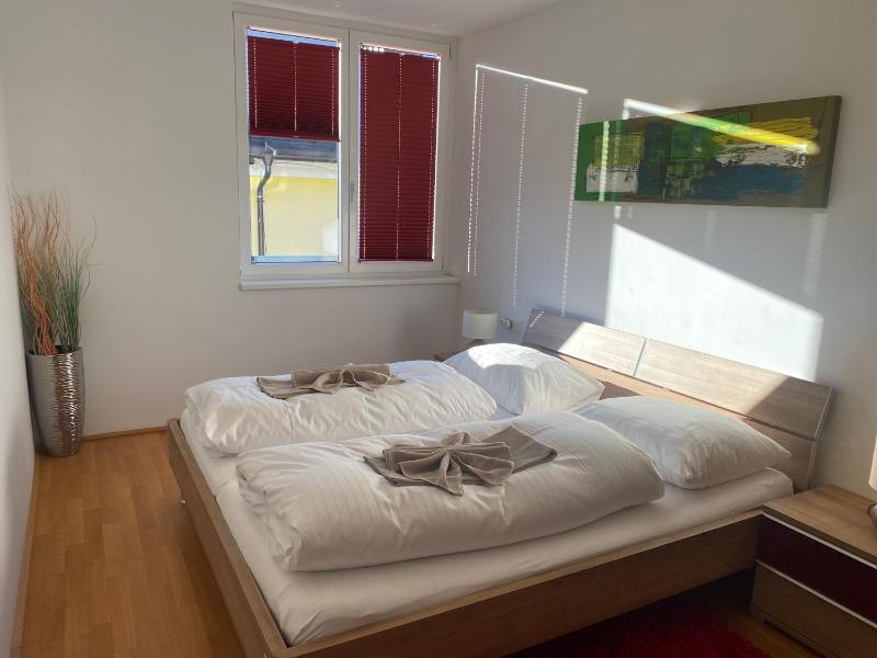 Penthouse TAMINO TOP 11 - image 4