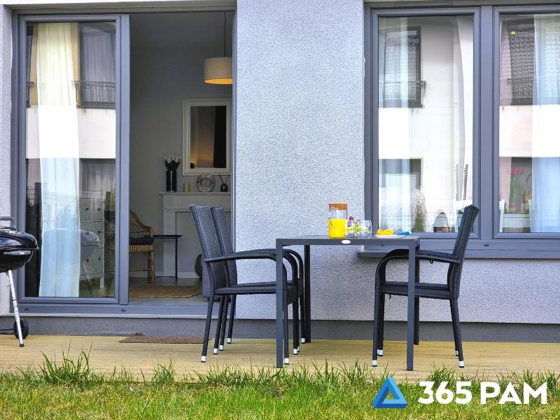 365PAM - Marina i Dom Rodzinny - BASEN ZEWNĘTRZNY KORT TENISOWY SIŁOWNIA PLAC ZABAW BOISKO - image 17