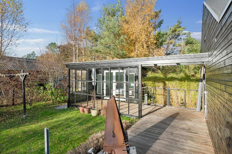 Flot Nyrenoveret Hus Tæt På Ebeltoft - image 26