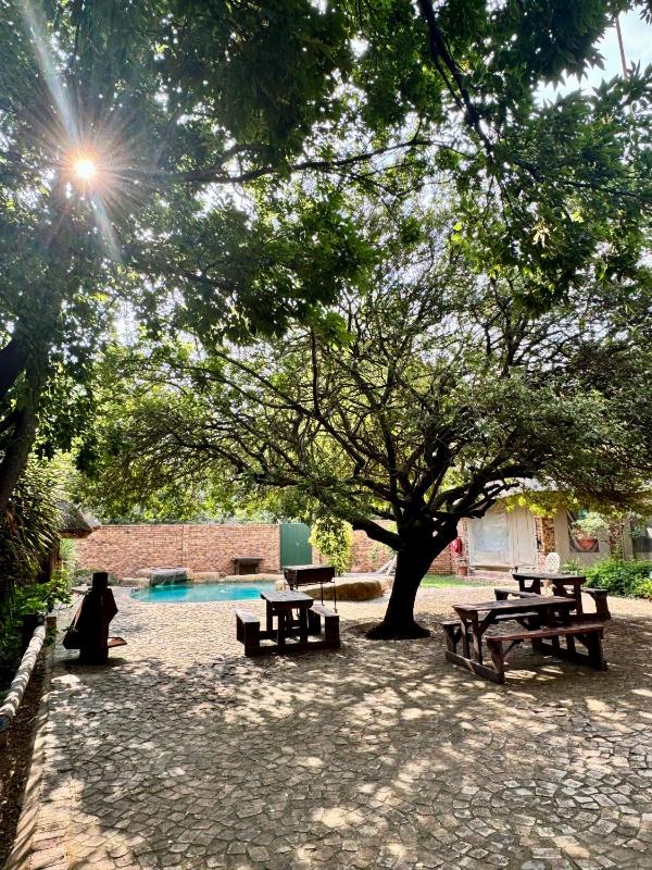 Khaya Africa Guesthouse - image 2