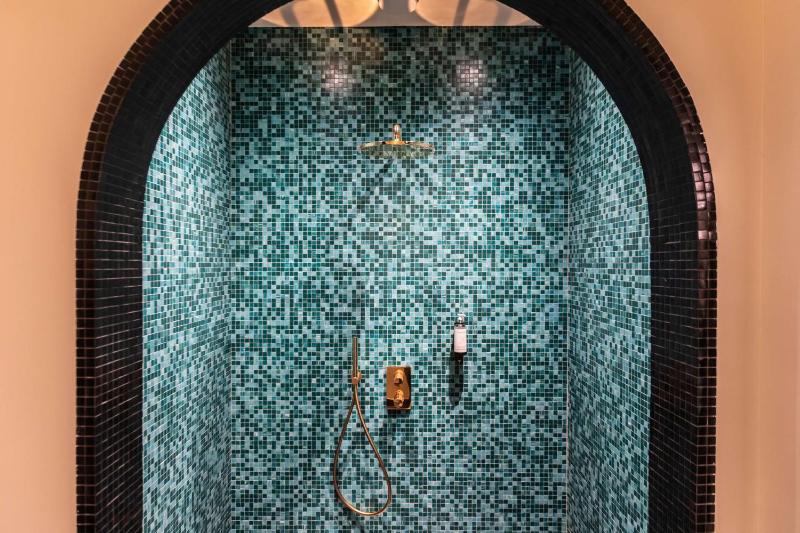 Best Western Plus Crystal Hotel & Spa - image 37