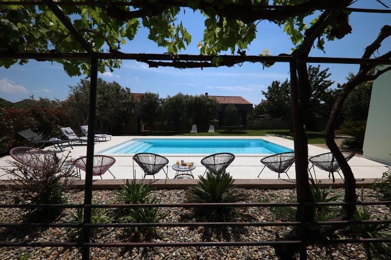 Holiday house with a swimming pool Zadar - Diklo Zadar - 15336 - image 2