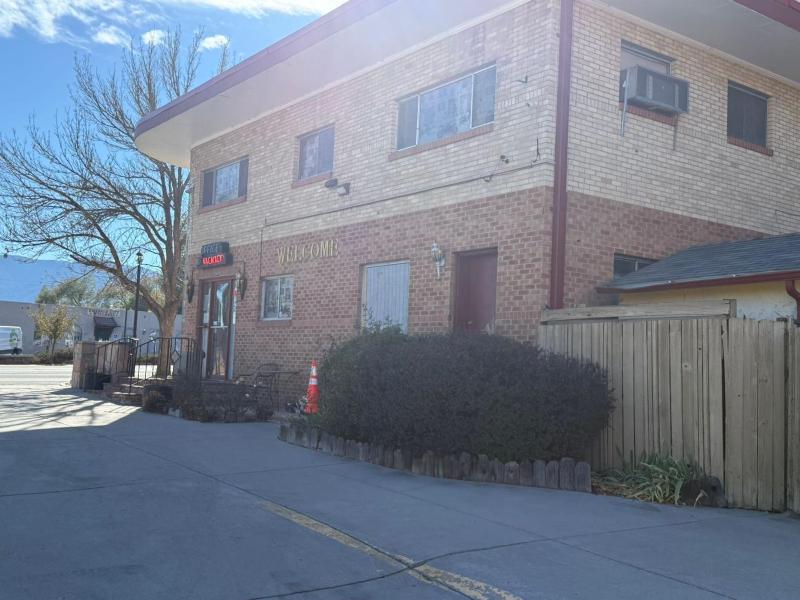 Springs Inn by Capital O I 25 - image 3