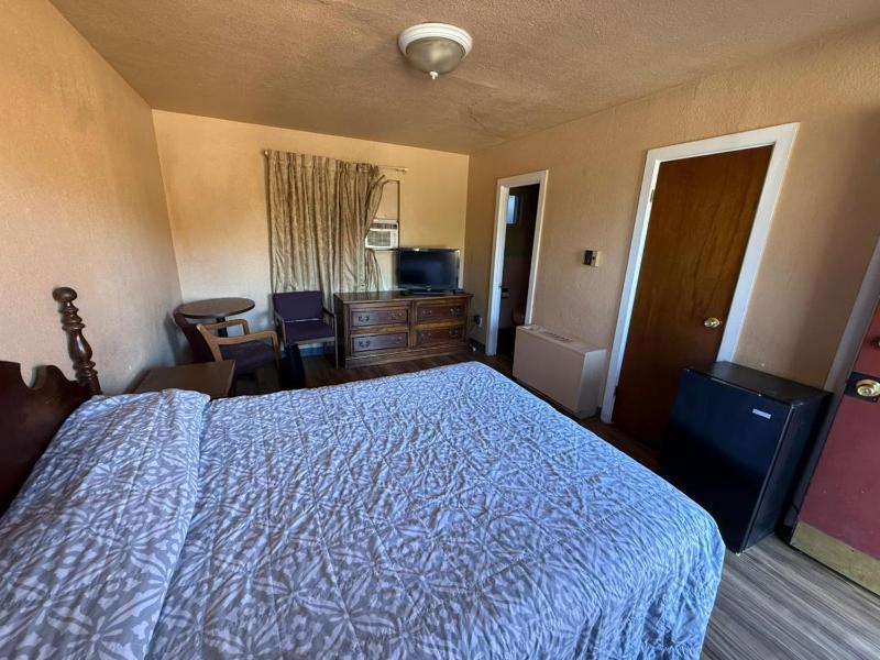 Springs Inn by Capital O I 25 - image 13