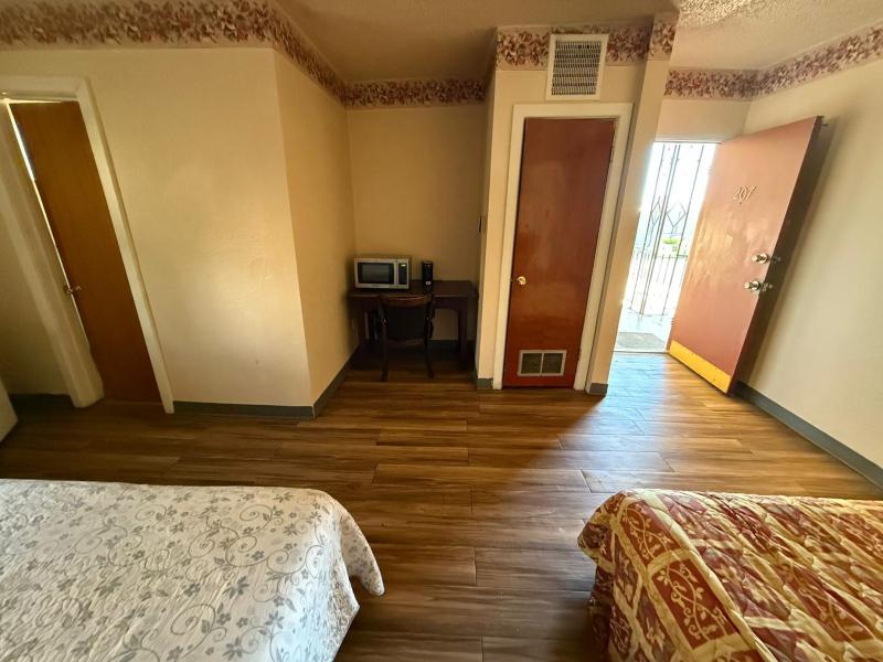 Springs Inn by Capital O I 25 - image 11