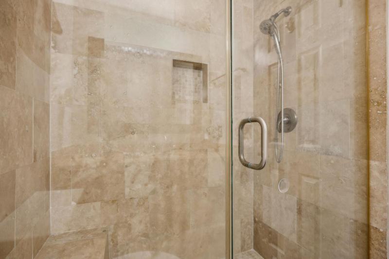 3326 Fairway Oaks - image 40