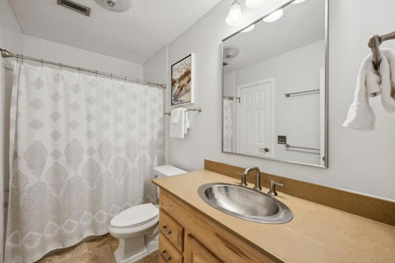 3326 Fairway Oaks - image 17