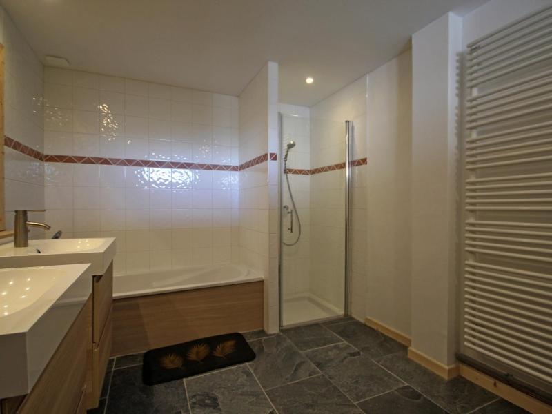 Chalet spacieux et rénové · Terrasse · Capacité 10 personnes · Wifi gratuit - image 9