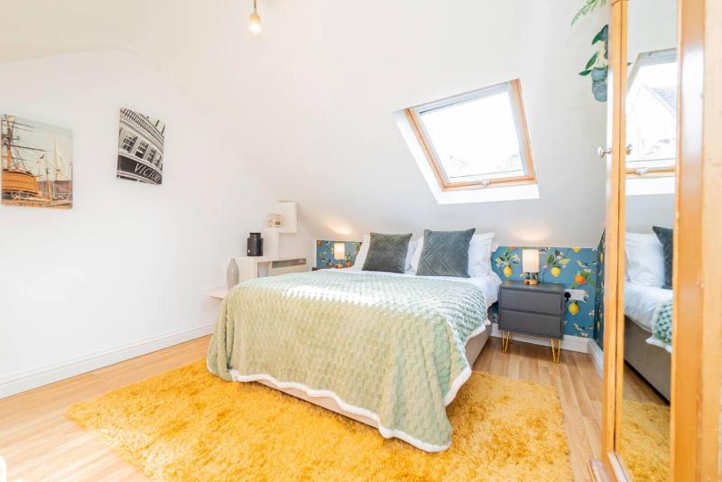 Air Maison - The Coach House - 4 BR with Cinema Room - image 10