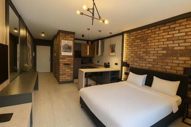 Riverside Industrial Studios - SAUNA - GYM -air-conditioning-SPA-FITNESS - image 13