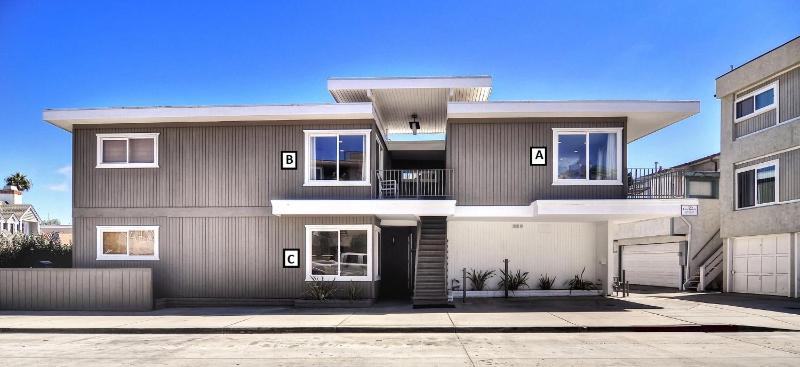 Oceanview Steps to Beach AC Parking - image 8