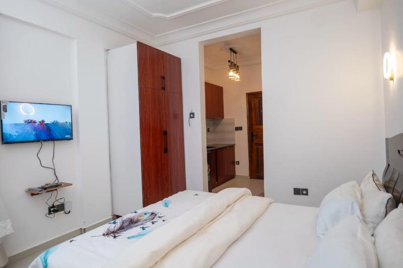Chambre 4 étoiles à Bonamoussadi - image 2