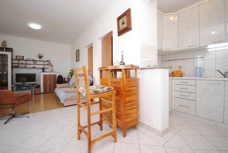 Apartment Ivanka - image 24