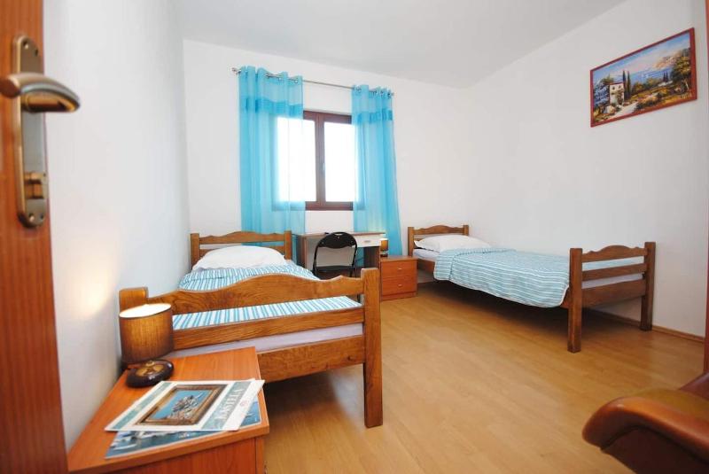 Apartment Ivanka - image 6