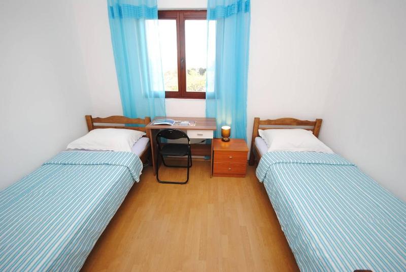 Apartment Ivanka - image 9