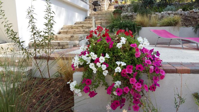 Villa Bobnell - image 33