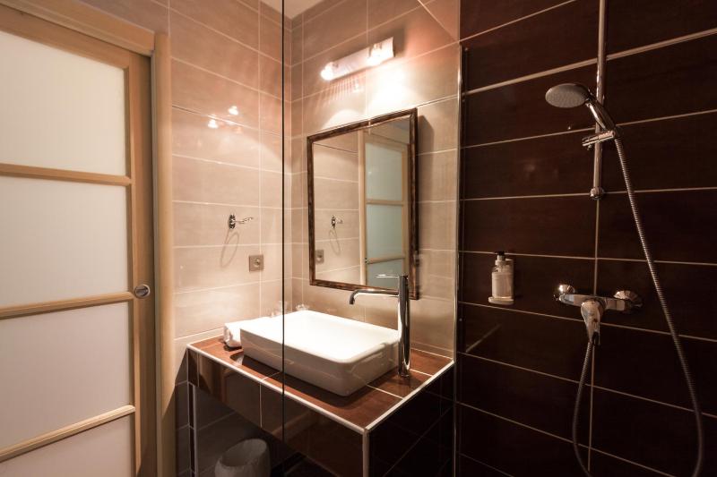 Double or Twin Room with Sea View and Terrace image 1