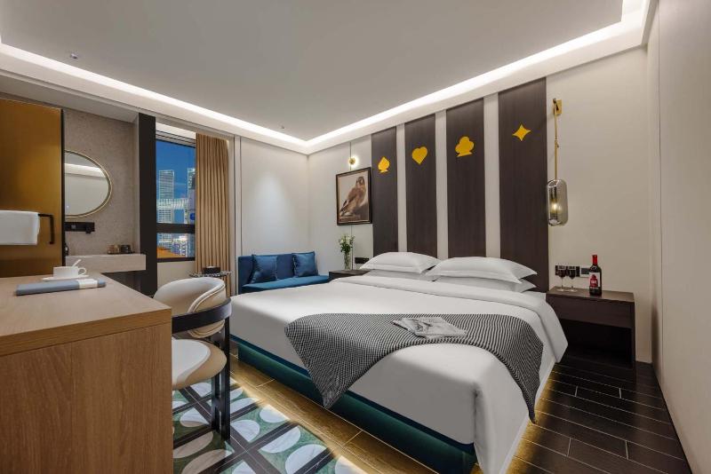 Chongqing lNS Wanbei Sky Terrace River View Hotel Jiefang Pillar Hongya Dong Branch - image 5