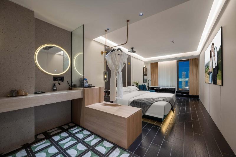 Chongqing INS·Wanbai Skyhigh Terrace River View Hotel (Jiefangbei Hongyadong Branch) - image 21