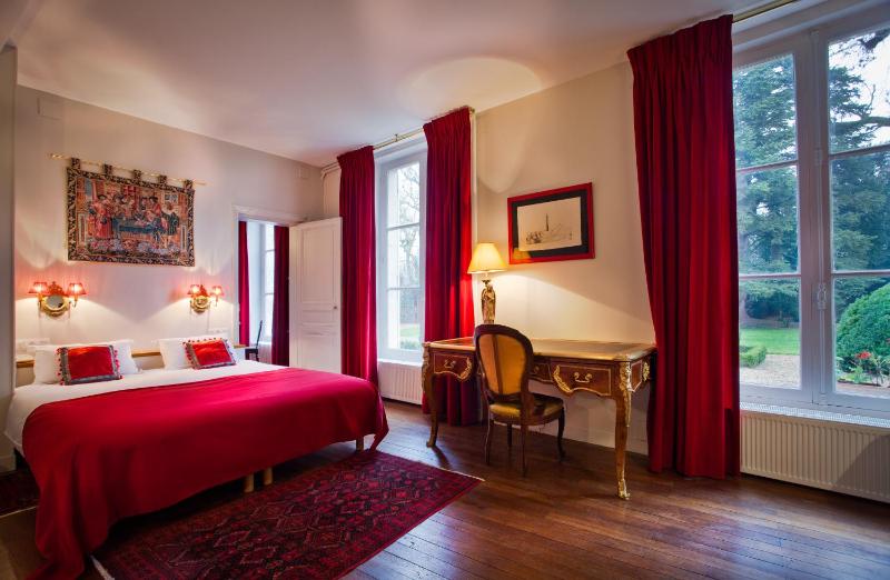 Royal Suite image 3