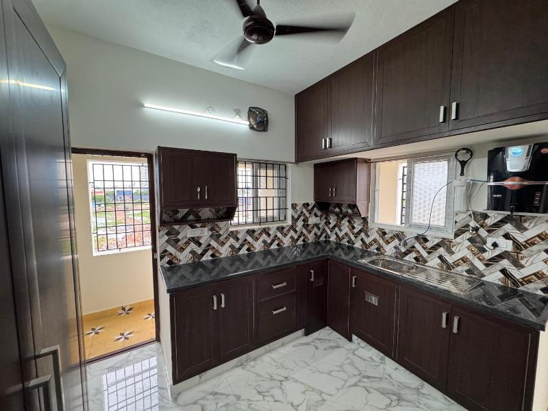 WiF5 Stays - Entire Home 3BHK near Perungudi - image 7
