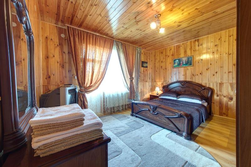 Guest House Velet - image 8