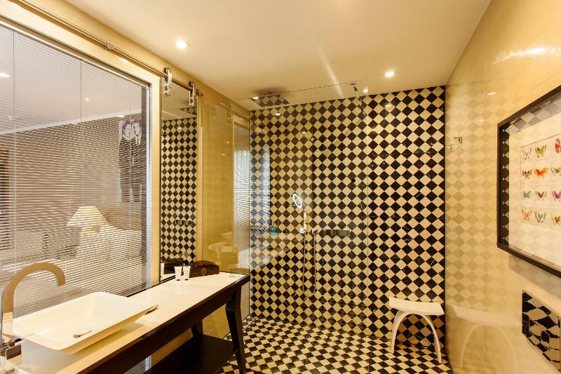 Quentin Boutique Hotel - image 9