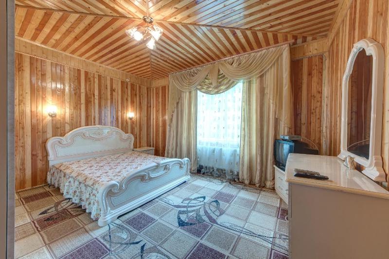 Guest House Velet - image 11