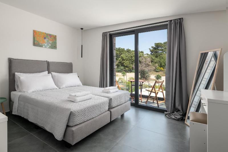 Rokas Luxury Villas - image 14