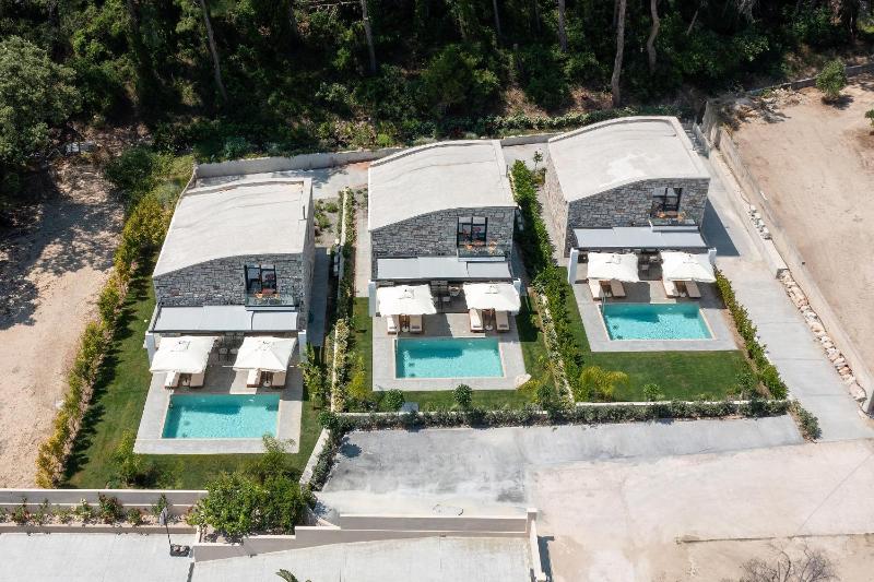Rokas Luxury Villas - image 16