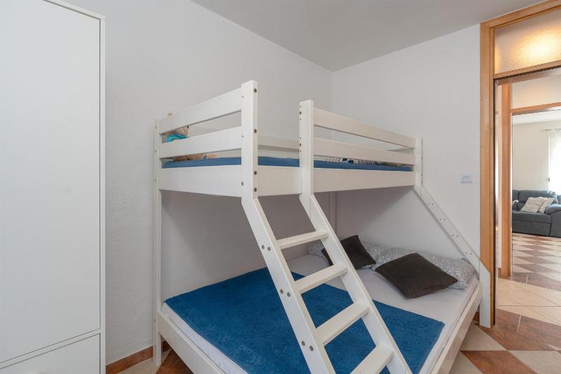 Apartments Sanja - image 9
