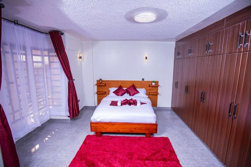 Most Executive house in Naka Lakeview & central - image 15
