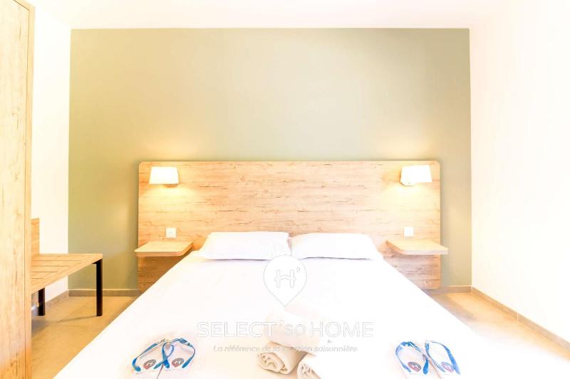 SELECT'soHOME - Appartement avec piscine et parking privé pour 6 personnes à proximité de la plage de St Clair ! - 180SUD-B13 - image 1
