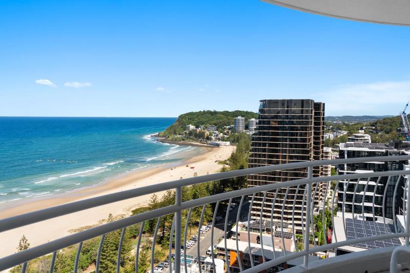 2nd Avenue Apartments - Hosted by Burleigh Letting - image 11