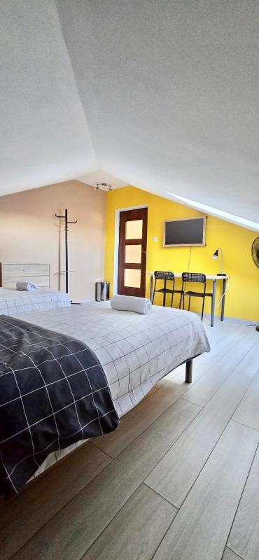Redwood Hostel by EASY RENT Apartments - image 28