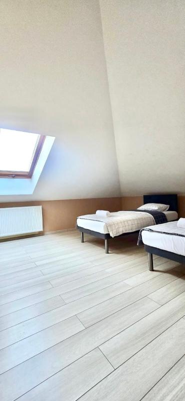 Redwood Hostel by EASY RENT Apartments - image 8