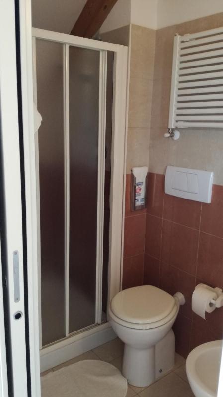 Single Room image 2