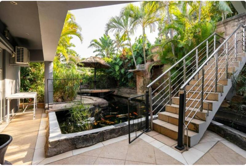 Coastal Boutique Hotel - image 5