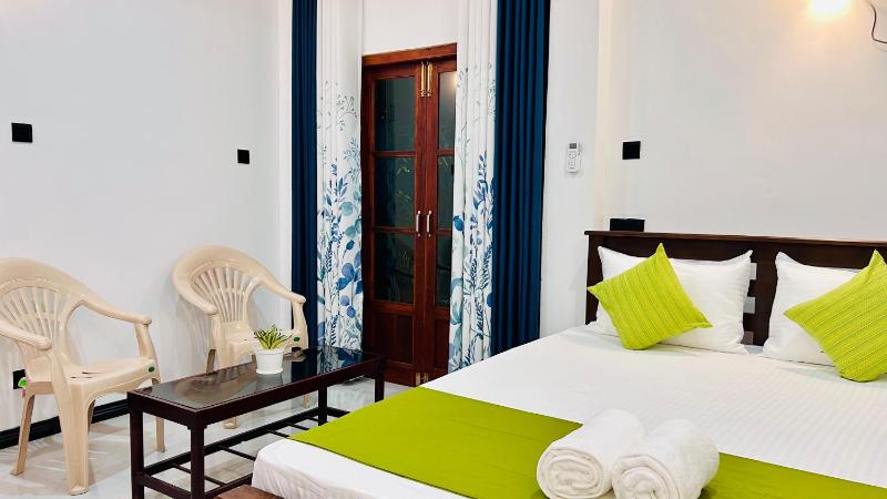 Casamia - Relaxing Cozy Guest Room Hiriketiya - image 14