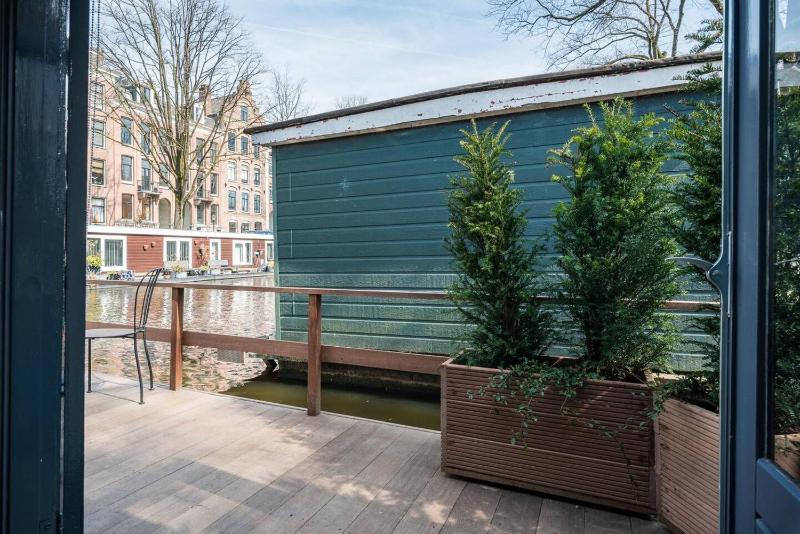 Luxury Houseboat-Apartment Lady Jane - image 8