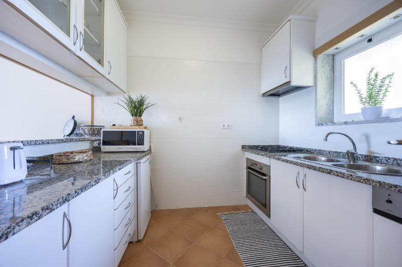 City & Sea view apartment Meia Praia Lagos - image 4