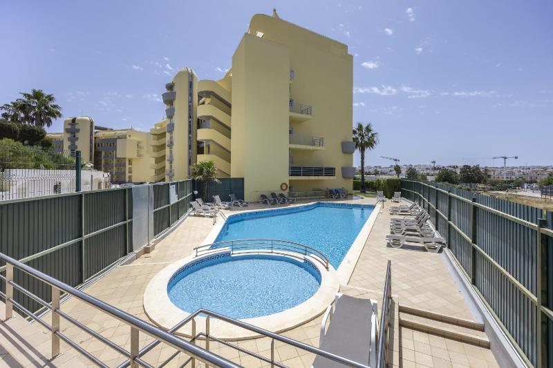 City & Sea view apartment Meia Praia Lagos - image 18