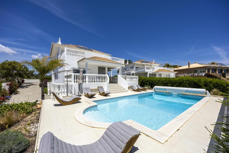 Villa Magical Light/Beach and Golf Lagos - image 38