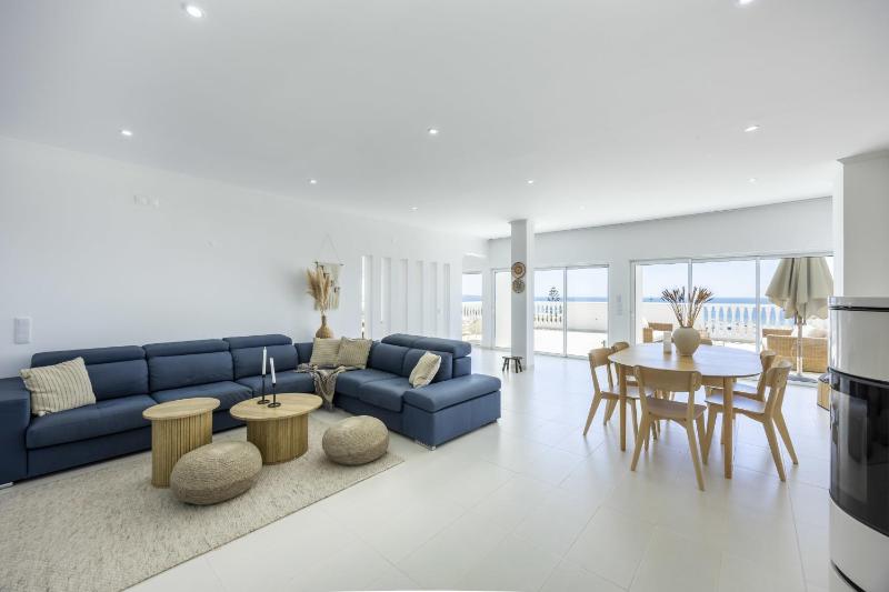 Villa Magical Light/Beach and Golf Lagos - image 9