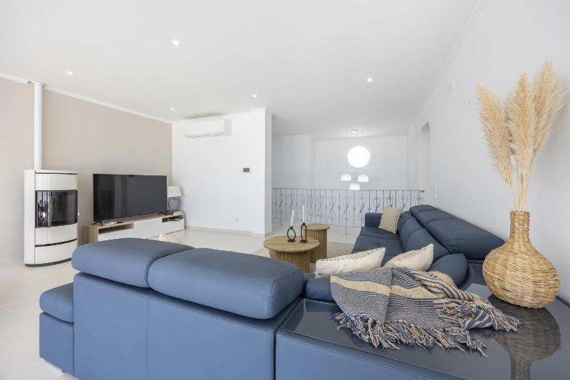 Villa Magical Light/Beach and Golf Lagos - image 48