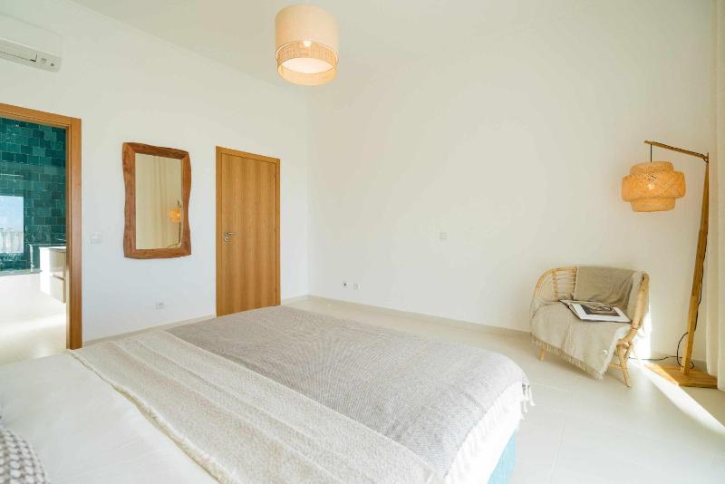 Villa Magical Light/Beach and Golf Lagos - image 44