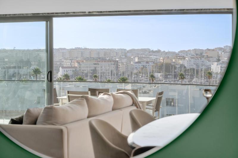 Exclusive Penthouse T2(T3) l Private roof top - image 29
